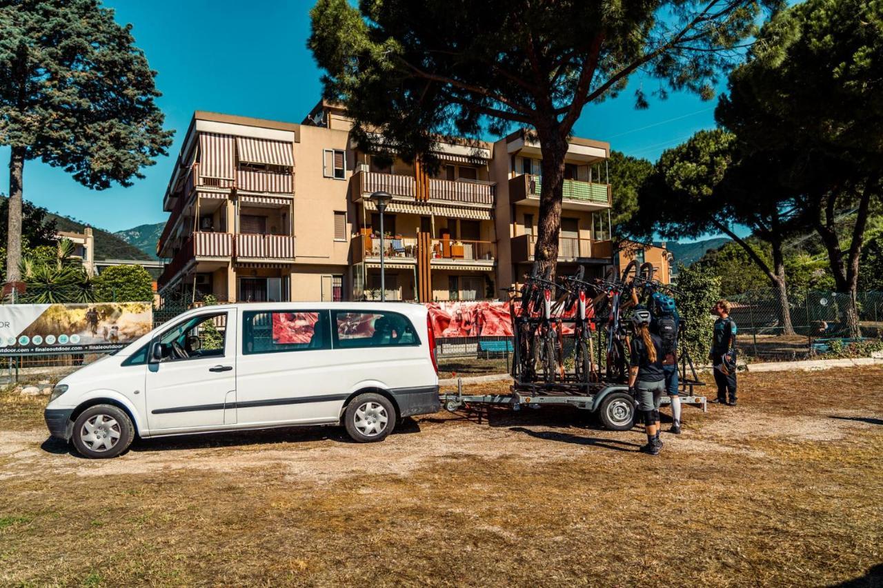 Residence Holidays Pietra Ligure Ngoại thất bức ảnh