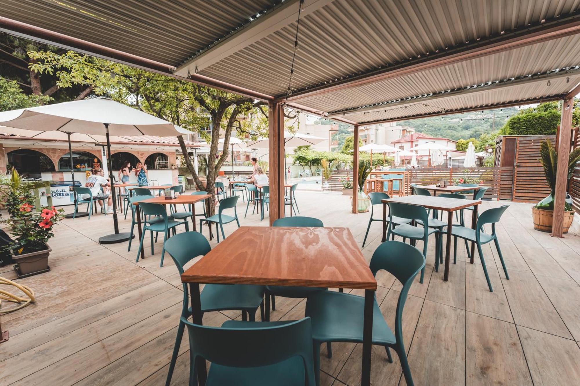 Residence Holidays Pietra Ligure Ngoại thất bức ảnh