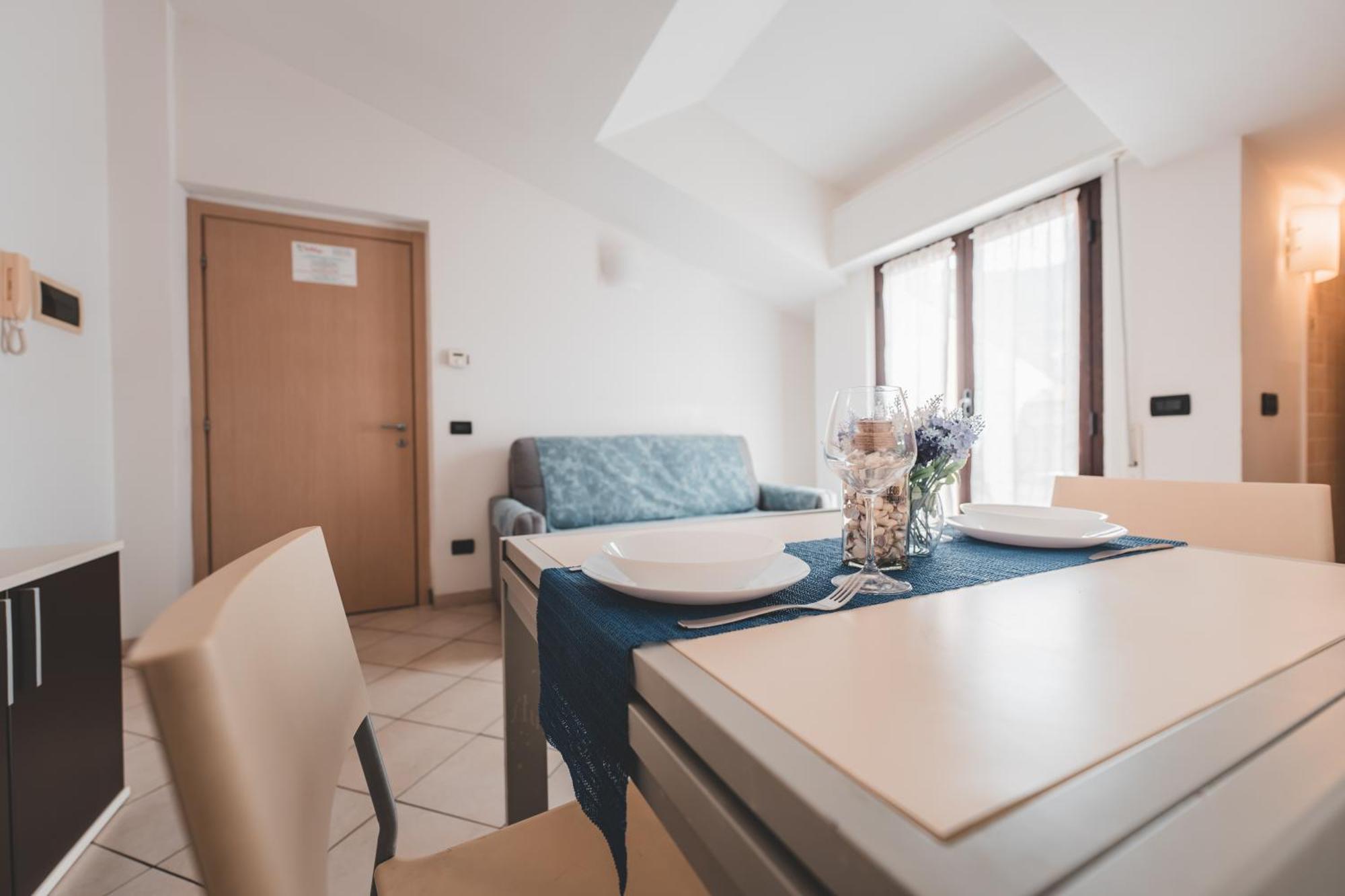 Residence Holidays Pietra Ligure Ngoại thất bức ảnh